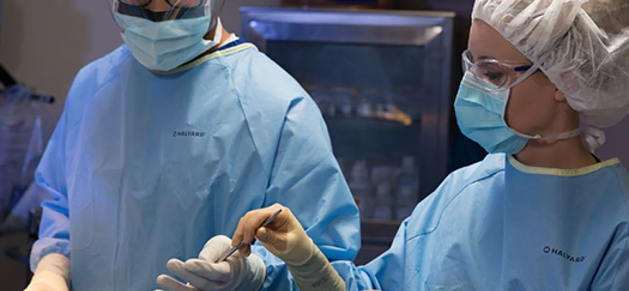 Surgical Technologist