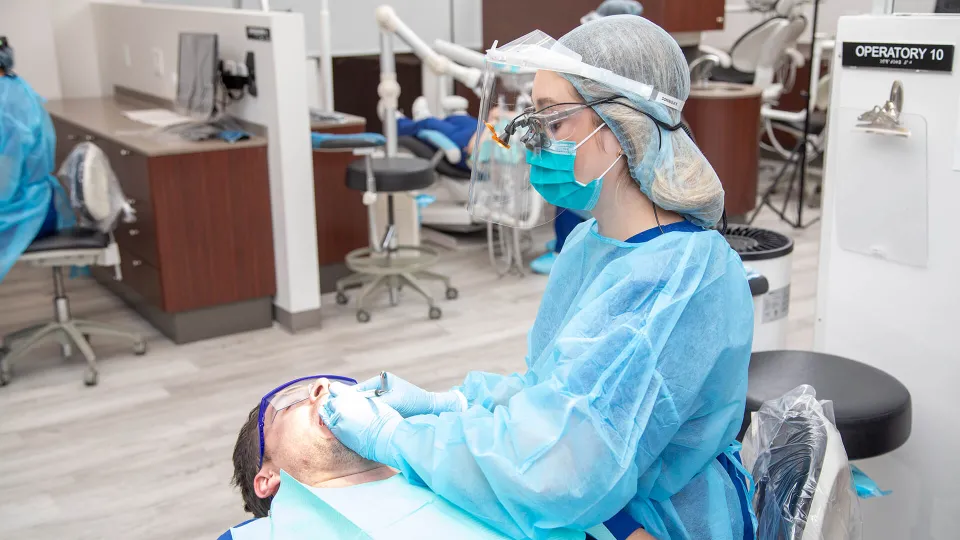 What Does a Dental Hygienist Do?