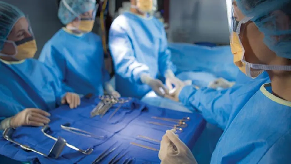 surgical technologist surgical technologist