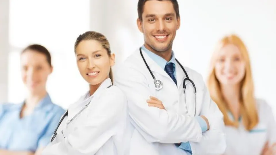 Female and male healthcare worker